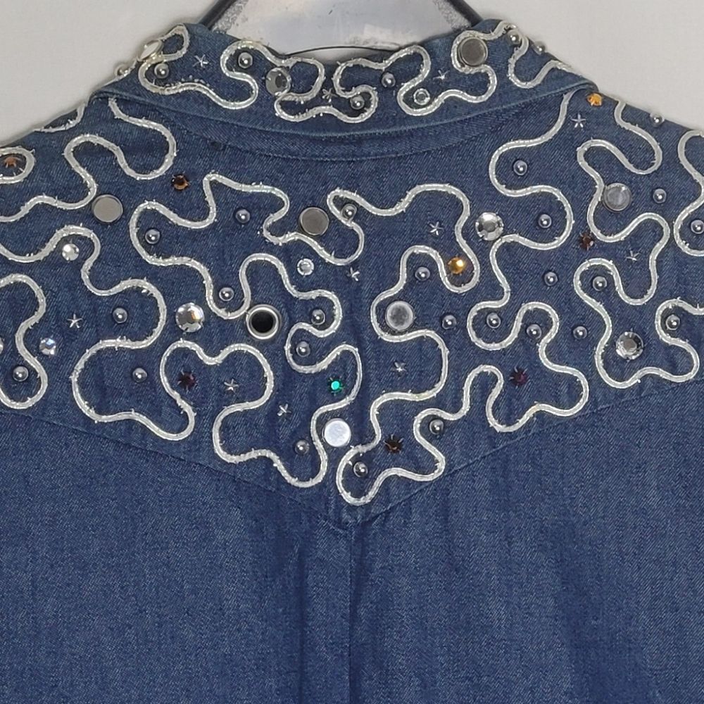 Tony Alamo Of Nashville Blue Denim Shirt with Embroidered Details Sz L - Picture 9 of 10